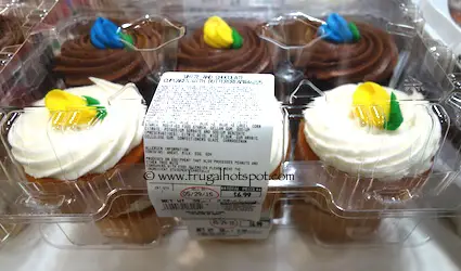 White and Chocolate Cupcakes with Buttercream Frosting 6 ct 38oz Costco