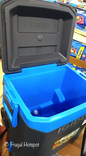 Igloo MaxCold 62-Quart Wheeled Cooler at Costco