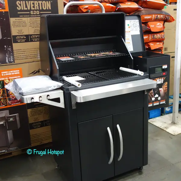 Traeger Silverton Wood Pellet Grill Costco Display