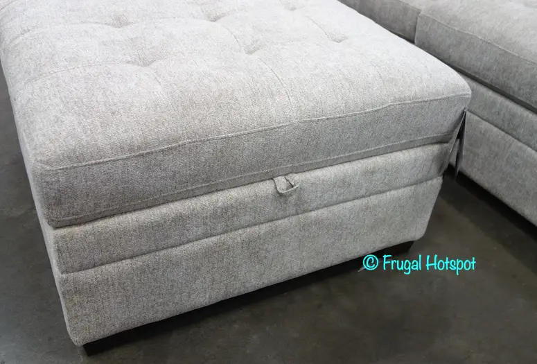Thomasville 6-Piece Modular Fabric Sectional Ottoman Costco Display Thomasville 6-Piece Modular Fabric Sectional Ottoman Costco Display