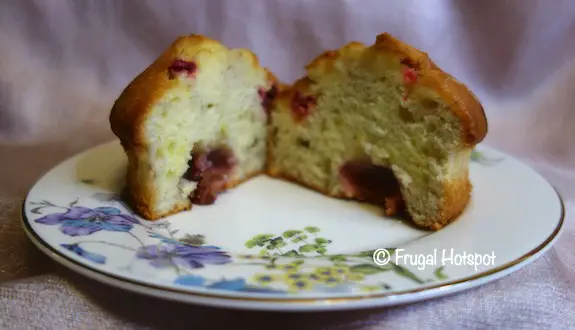 Raspberry Lemon Muffins single | Costco
