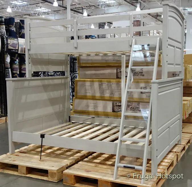 Universal Broadmoore Furniture Wingate Twin Over Full Bunkbed | Costco Display