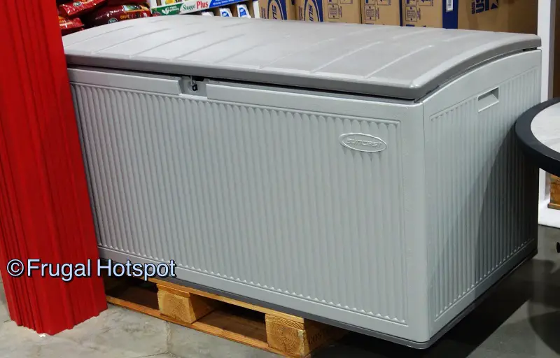 Suncast 160-Gallon Deck Box | Costco Display