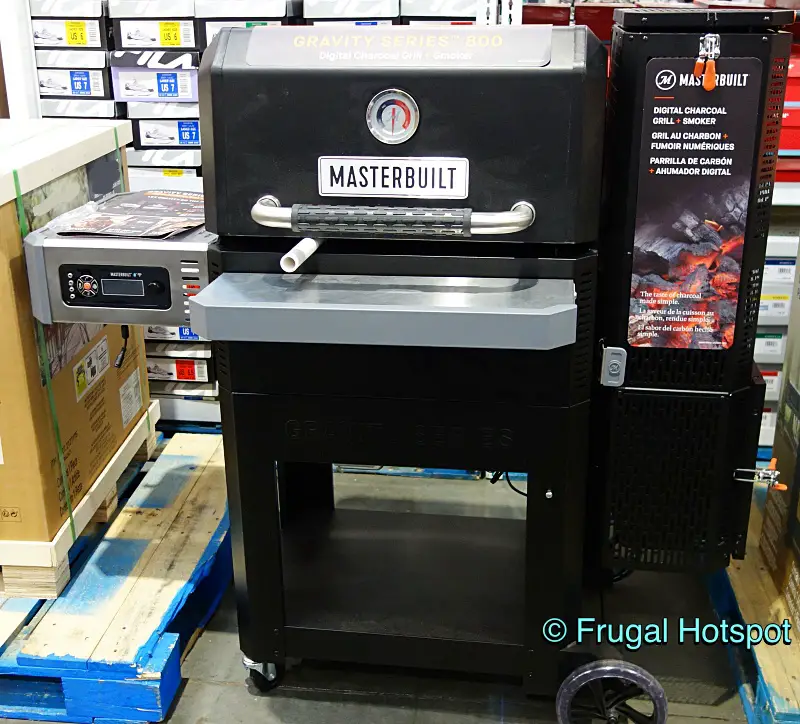 Masterbuilt Gravity Series 800 Charcoal Grill | Costco Display 2