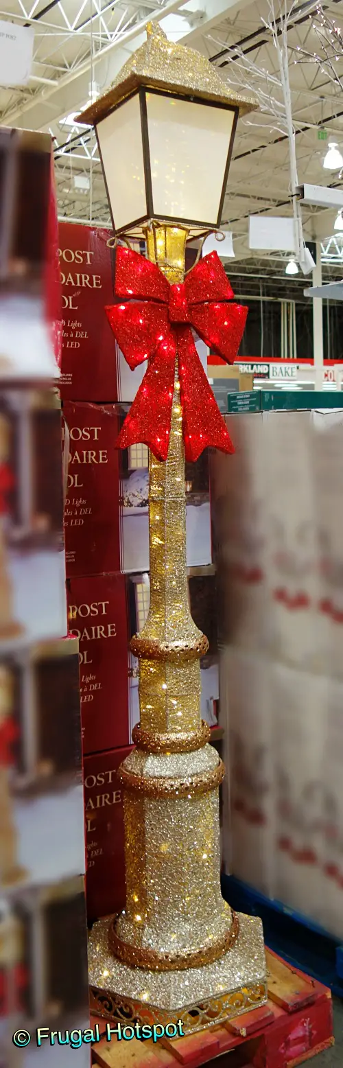 Holiday Lamp Post with 150 LED Lights | Costco Display