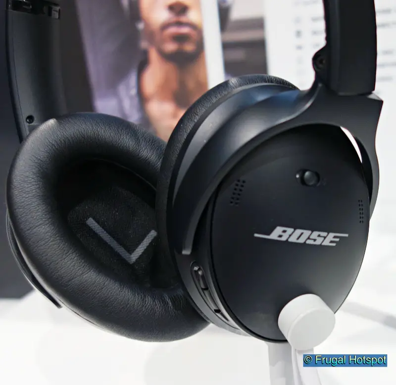 Bose QuietComfort 45 SE Noise Cancelling Over-the-Ear Headphones | Costco Display 3